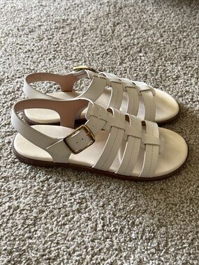 Cole Haan Women’s Cream Strappy Buckle Sandals Size 7